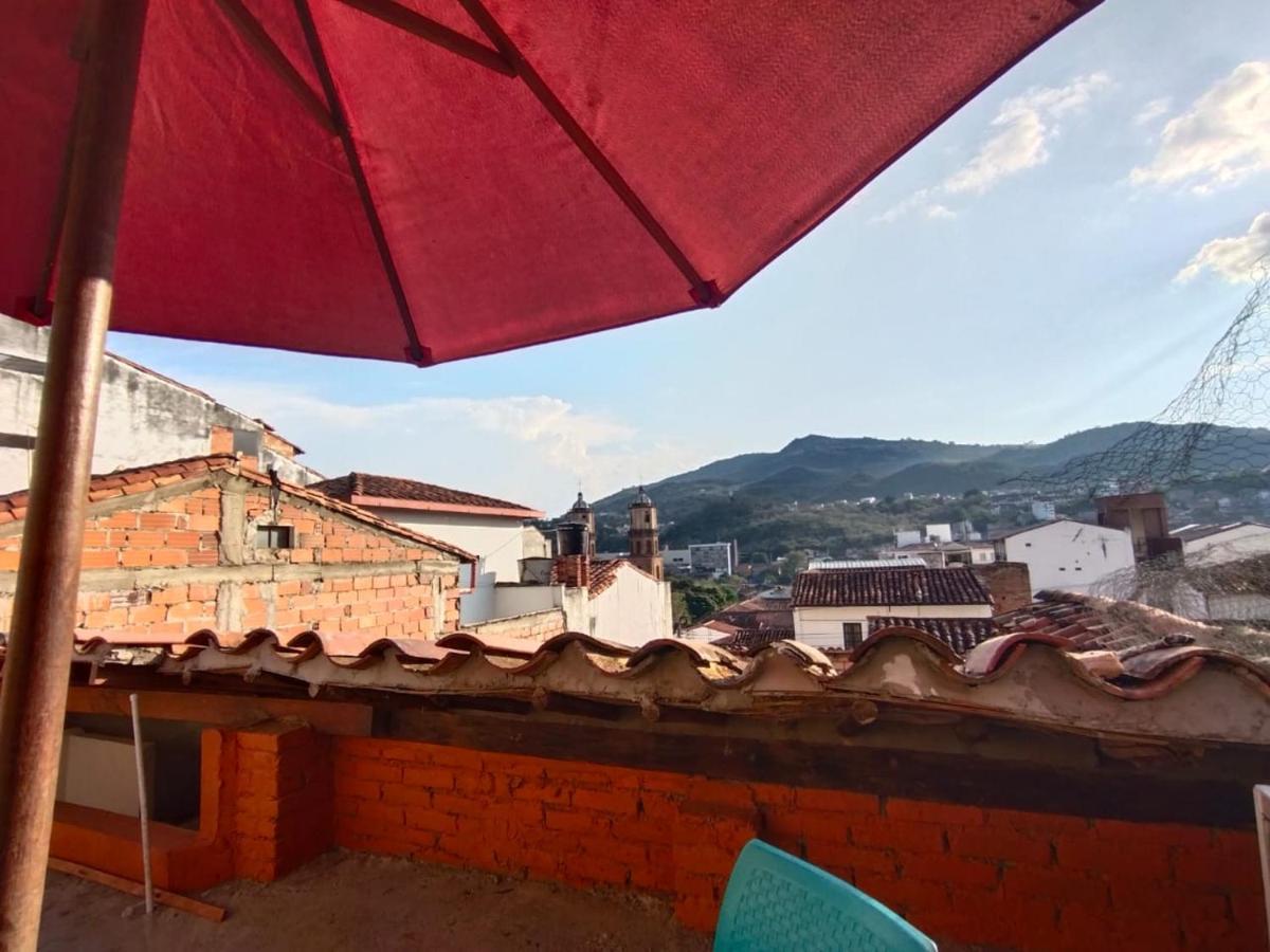 Chicamocha Hostel サン・ヒル エクステリア 写真